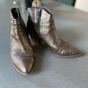 Frye Reed Metallic Boots